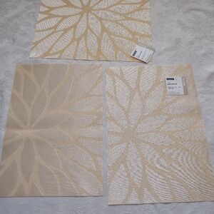 3 Golden floral jacquard placemats vinyl holiday party
